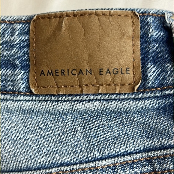 American Eagle stretch, high waist, distressed jeans, size 6 New - Picture 8 of 11
